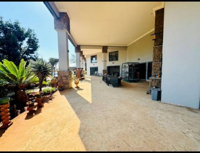 8 BEDROOM HOUSE FOR SALE IN ANNLIN